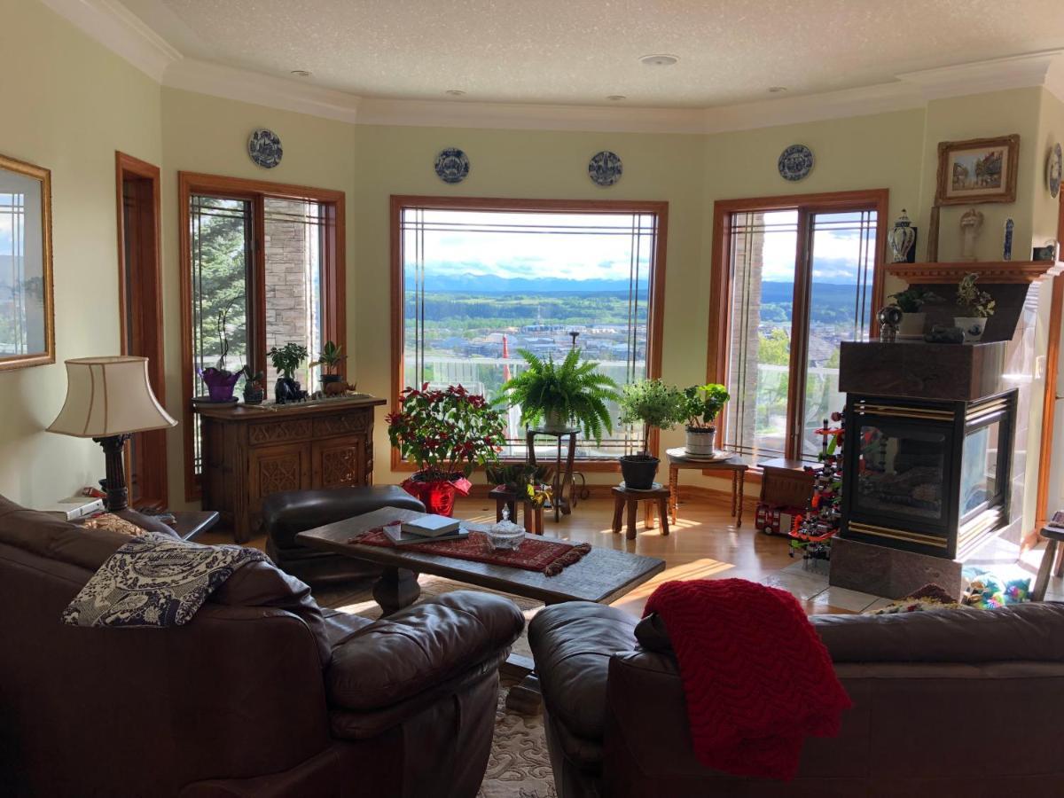 Rocky Mountain View Bed & Breakfast Cochrane Exteriér fotografie